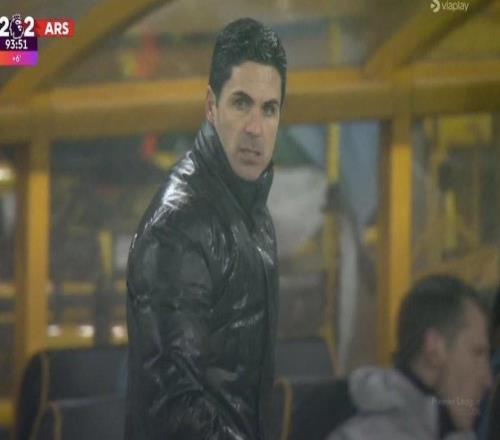 阿森纳两战垫底狼队1胜1平，首回合艰难绝杀，次回合被绝平