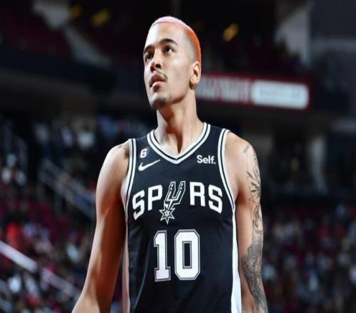 索汉：在马刺就是缺乏机会我可能从未与主帅眼对着眼