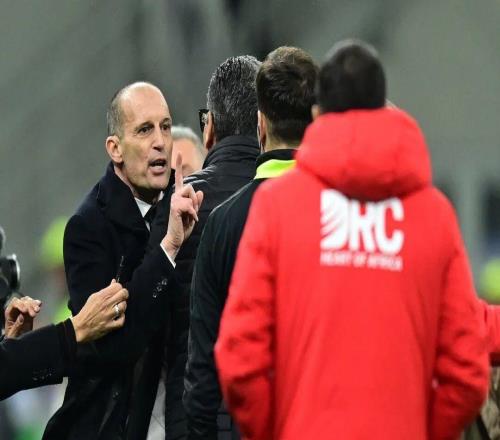 米兰11科莫丢分:阿莱格里跟法布雷加斯对喷,米兰球迷不高兴