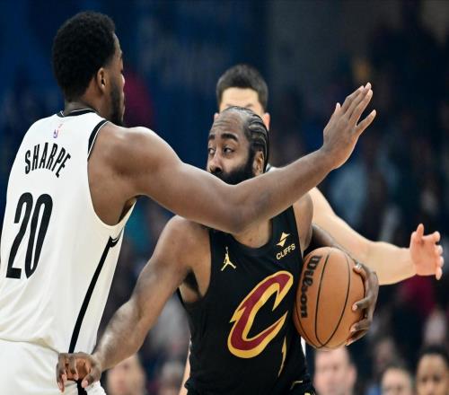 卢指导承诺的他做到了，哈登终于减负，还要被夸一夸防守