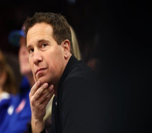 太阳老板怒喷NBA摆烂现象！故意输球是耻辱把它当成策略更是荒唐