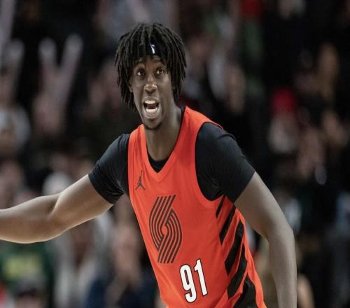 官方：开拓者将西索科的双向合同转为正式合同，并裁掉吕佩尔