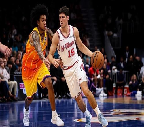 尽管手感非常一般，但火箭后场新星对于比赛的影响力非常关键