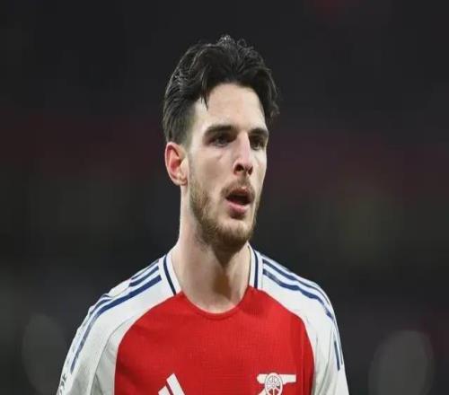 一周30万英镑，萨卡凭什么拿顶薪曝阿森纳中场核心很不满