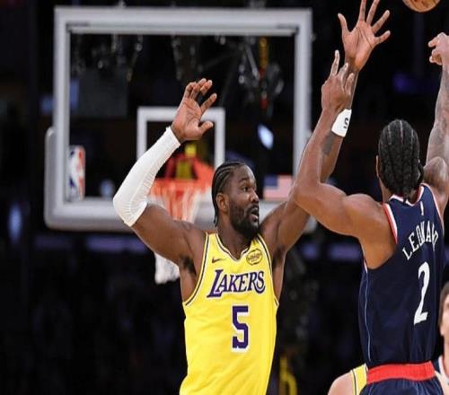 狂轰80+15+24！湖人三巨头大爆发，伦纳德受伤，快船逆转失败