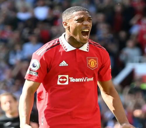 马夏尔墨超肩部重伤，职业生涯迎来倒计时