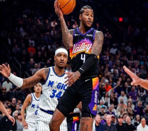 双加时险胜！格林26中6绝杀，班凯罗26+14狄龙伤退，湖人弃将爆发