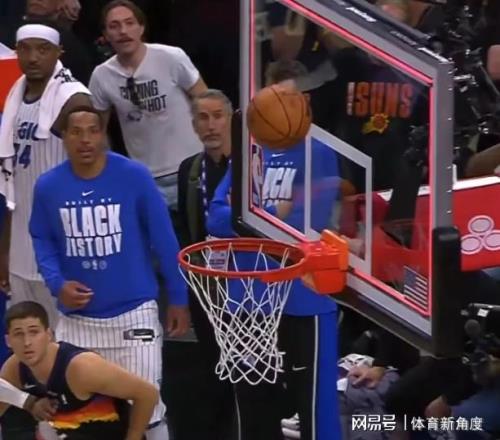 1.1秒3分绝杀，榜眼出息了，火箭要哭晕了！