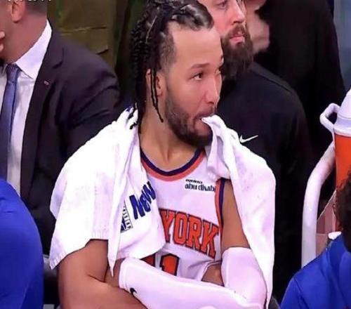 布伦森20分尼克斯逆转火箭，杜兰特30分火箭想念范弗里特