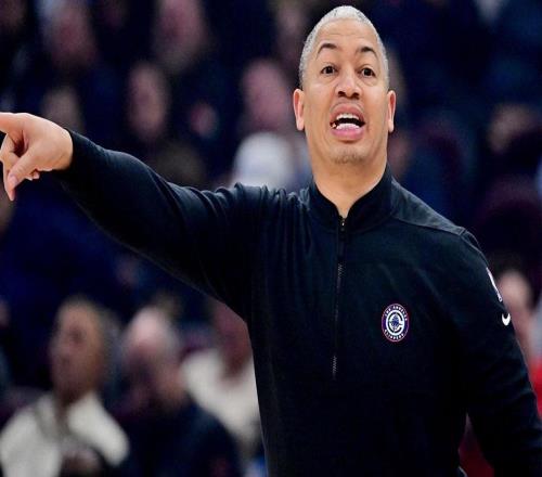 快船主帅泰伦卢惨败后怒斥湖人队：整场比赛都在故意引诱犯规