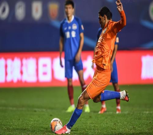 意外！瓦科如今在鲁能队史地位还无法跟费莱尼相提并论引发热议