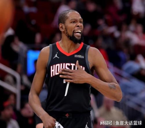 被逆转！杜兰特30+6犯大错，布伦森20+6完成救赎，申京16分6失误