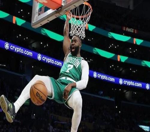 谈布朗质疑布朗尼老詹：布朗尼的路还很长但布朗打得很出色