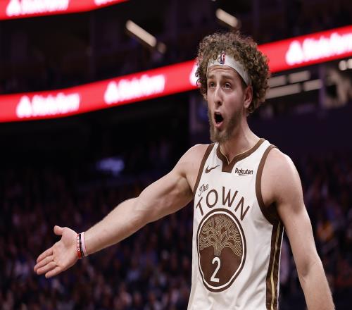 波杰姆斯基谈心流状态与伟大球员的慢动作体验_NBA直播