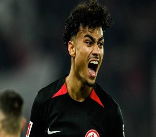 图片报：巴萨密切关注纳撒尼尔布朗，法兰克福要价6500万欧