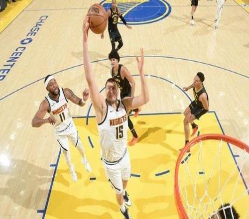 波齐姆斯基18+15+9约基奇35+20+12勇士力克掘金