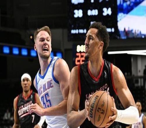 Scotto：国王与前锋小帕特里克鲍德温签下一份双向合同