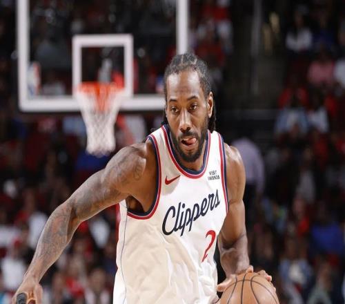 老黄牛都没你辛苦！连续36场20+，今天又砍37分！