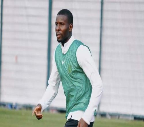 重庆外援性价比拉满，围绕向余望+李镇全建队前3轮争4分打下基础