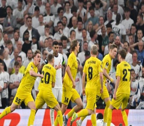 欧冠四场焦点战开打!四支球队将锁定晋级名额,黑马球队即将亮相