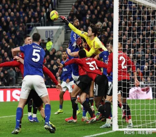 改变！仅用6场，曼联两项数据超越阿莫林，两大问题同时浮现