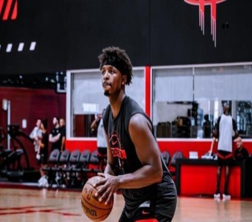 雪上加霜！火箭队泰特伤情更新：膝关节韧带重伤，或缺阵1个半月