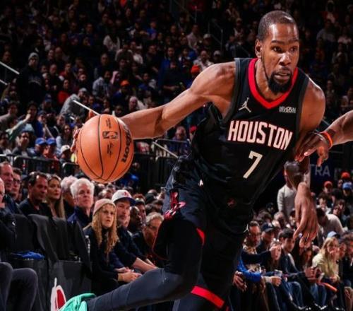 全靠同行衬托！火记：昨天输球让人沮丧，但今天湖人和掘金也输了