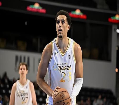 国王签下前勇士首轮秀，本赛季他在快船二队的表现相当不错