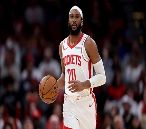 好歹在防守端还有些作用，火箭为什么要减少他的出场时间呢