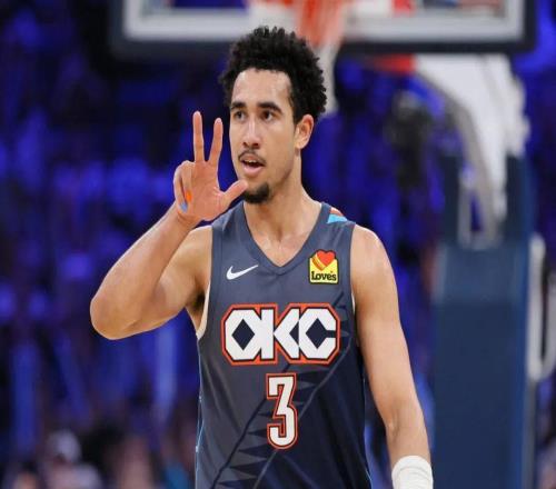 越打越好！加盟雷霆后的麦凯恩，什么水平