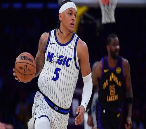 比肩传奇，魔术队保罗班切罗带队击败湖人队时砍下36分