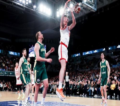 可否一扫颓势世预赛第二窗口期，中国男篮26日晚客战日本