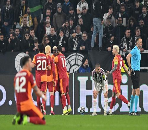 欧冠综述：皇马巴黎进16强！十人尤文加时出局亚特兰大绝杀多特