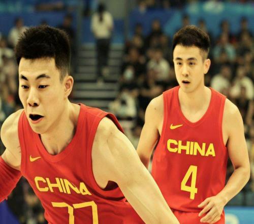 赵睿8+3！廖三宁8+2,张镇麟赵继伟暂未开胡,中国男篮落后日本14分