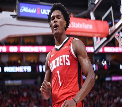 2场砍43分+12记三分！火箭神射手崛起，双核受益，不签新控卫无妨