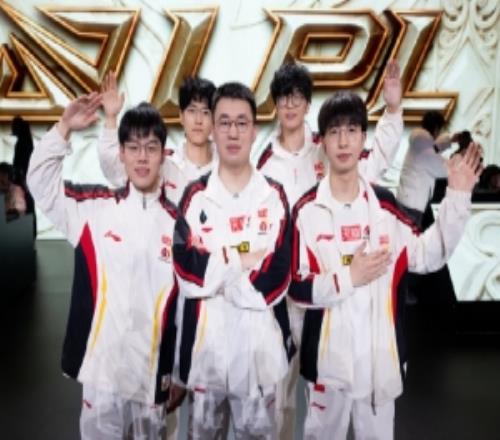 LPL发布WBG赛后返图：乘势而上，势如破竹
