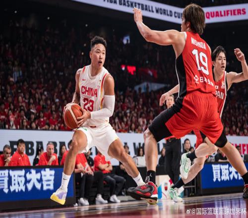 双宁发威，打出一波130！中国男篮逆转日本队，对手单节只得9分