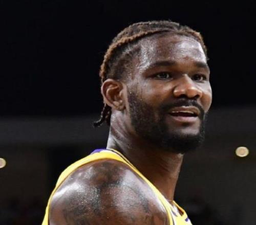 艾顿公开表达不满：湖人想要将我打造成卡佩拉，可我不是他！