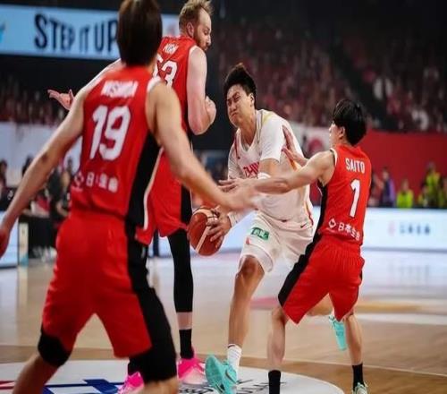 欺人太甚！FIBA道歉，却为国内特供版，官网+国外社媒无相关内容