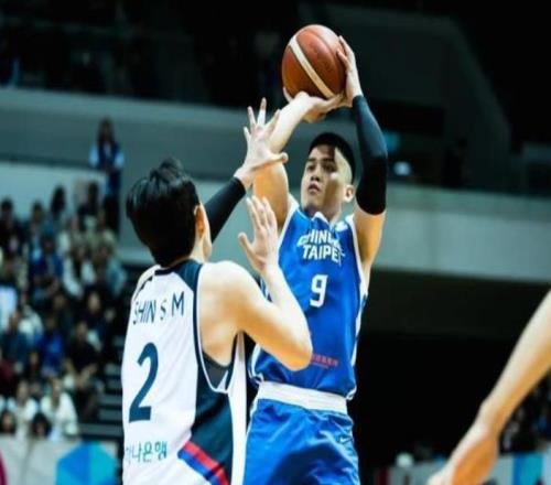 中国台北爆冷大胜韩国男篮，郭士强指导目标四连胜