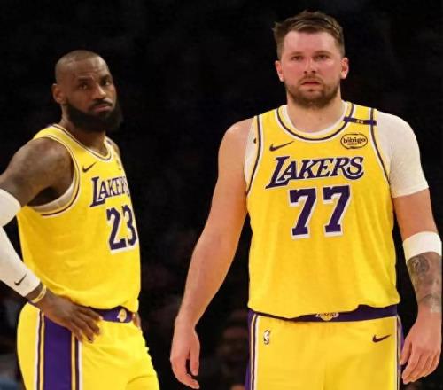 随着湖人110113惜败残阵太阳险胜西部最新积分榜：湖人难保第6