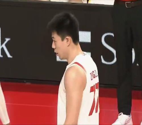 破案！弃用张镇麟后中国队突然一顺百顺的原因找到，名记一针见血