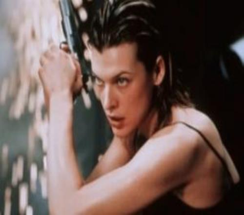 《生化危机》电影导演称改编必须尊重游戏！不了解就不合作