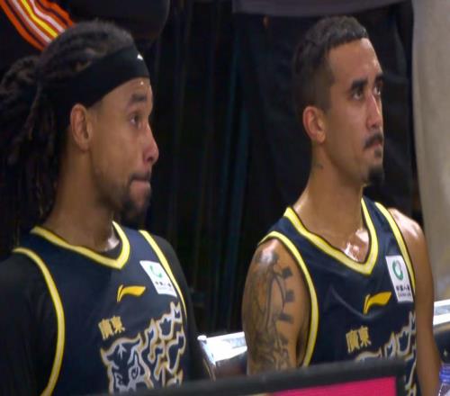 赛季报销！广东最强锋线不打了，这可是杜锋的争冠底牌！