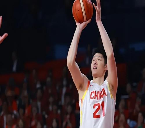 浙江双雄太好用!胡金秋统治篮下,朱俊龙锁渡边雄太,2人抢21板