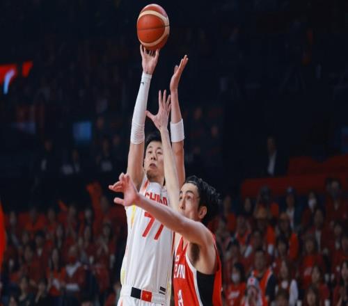 确认了！胡明轩二次落选！中国男篮公布12人名单