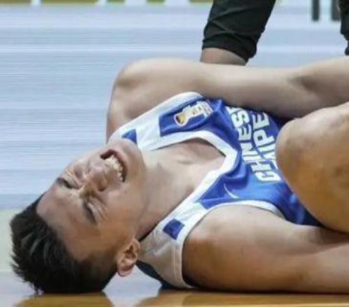 中国台北男篮换人：前CBA榜眼重伤无缘战中国男篮游艾喆顶替