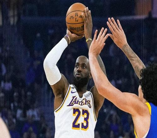 湖人28分大胜勇士，詹姆斯刷新纪录！东契奇26+8，格林又拖后腿