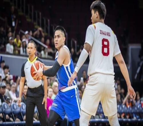 前三节状态火热，陈盈骏投篮15中9得到26分3篮板4助攻