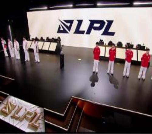 实力差距有点大！WE不敌TES淘汰出局！